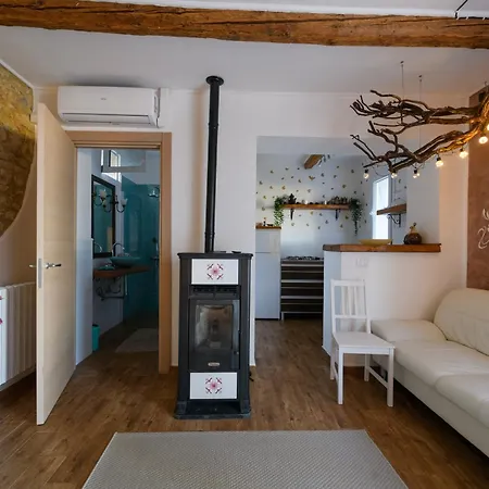 Casetta Sulle Colline Del San Giovese * 普雷达皮奥